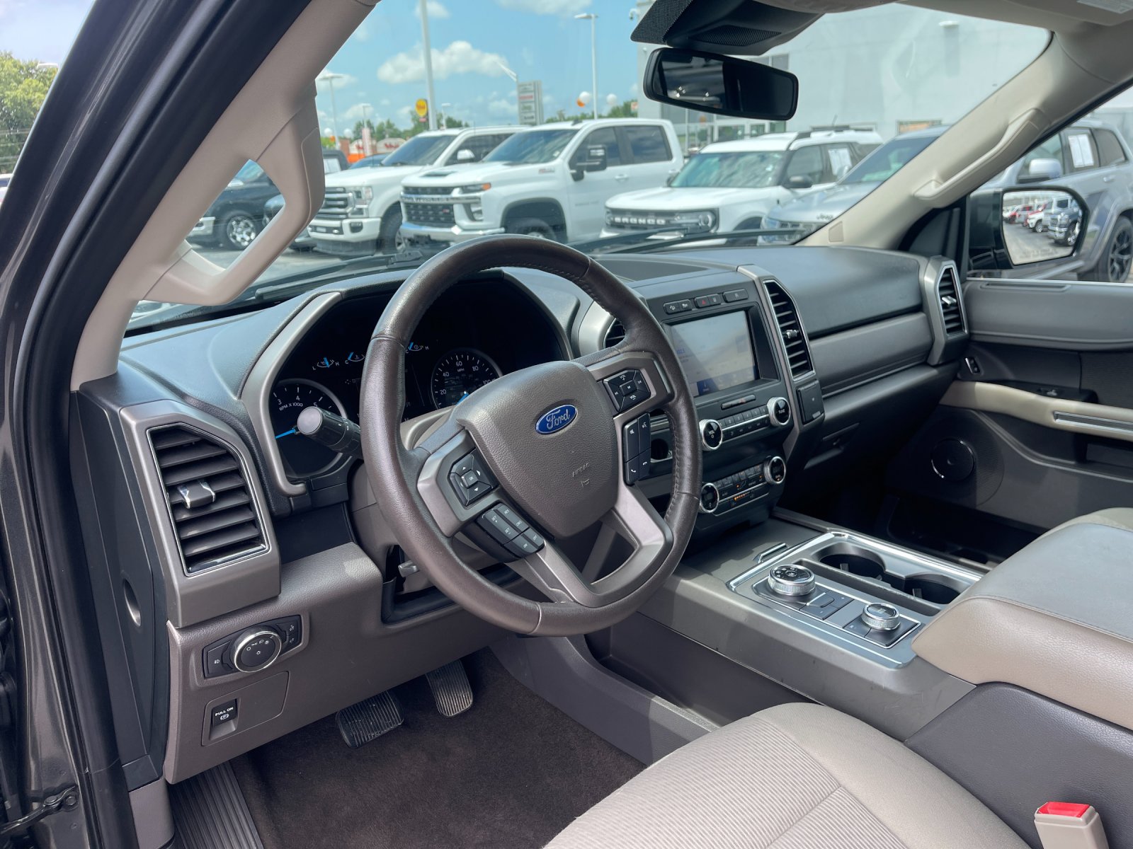 Used 2020 Gray Ford XLT image 11