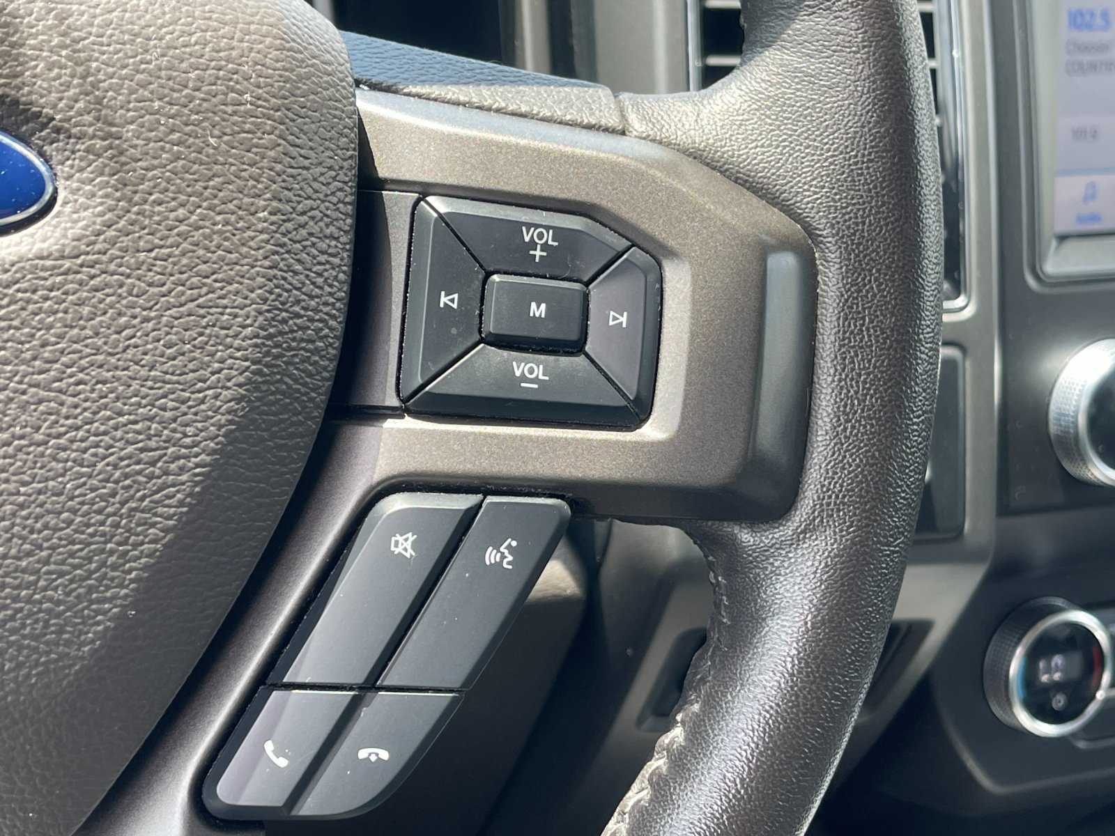 Used 2020 Gray Ford XLT image 27