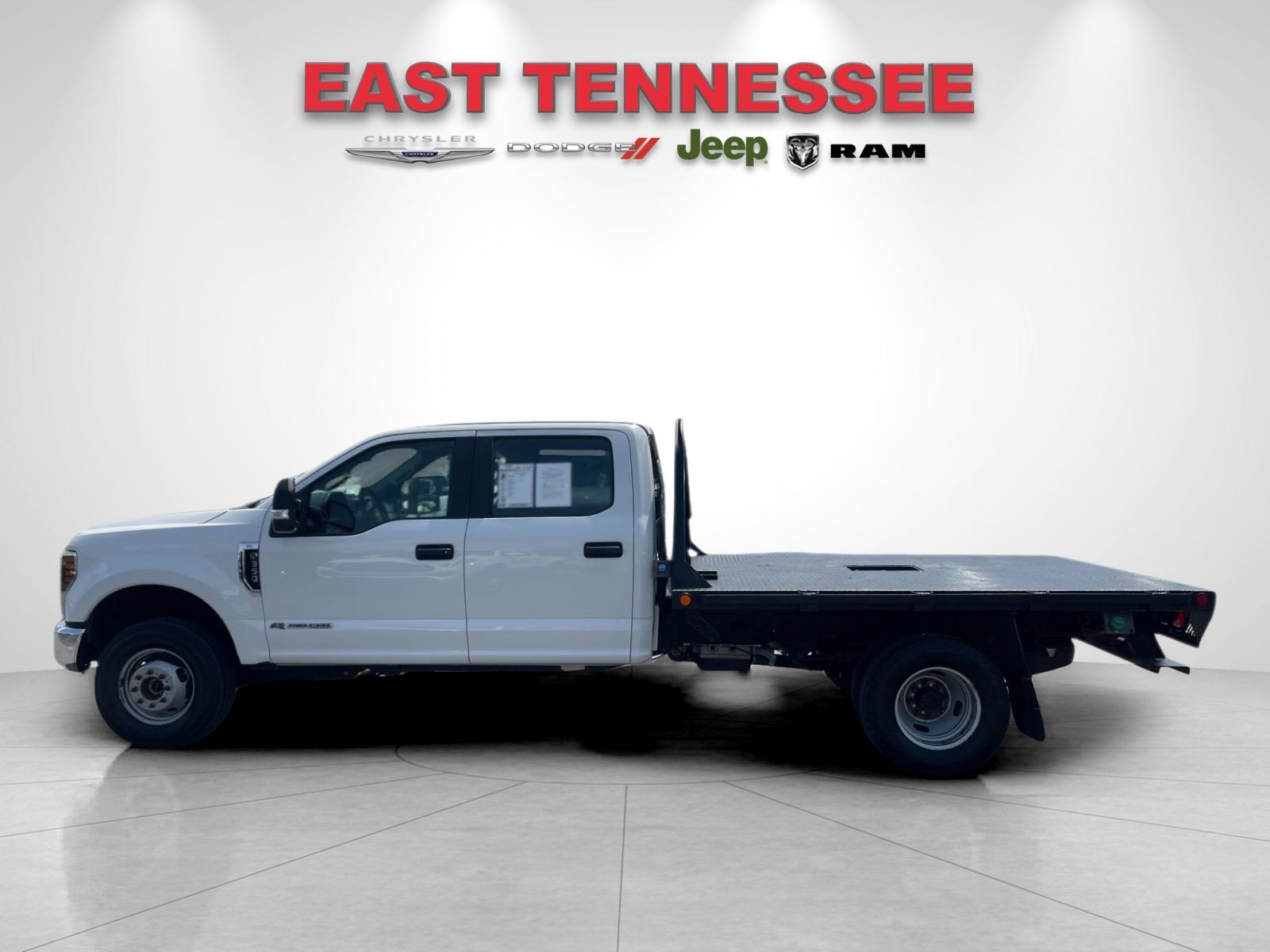 Used 2019 White Ford XL image 6