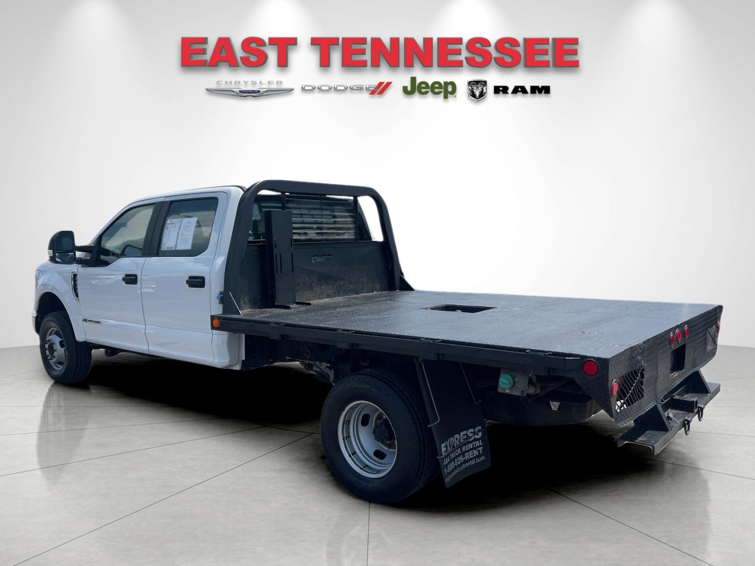 Used 2019 White Ford XL image 5