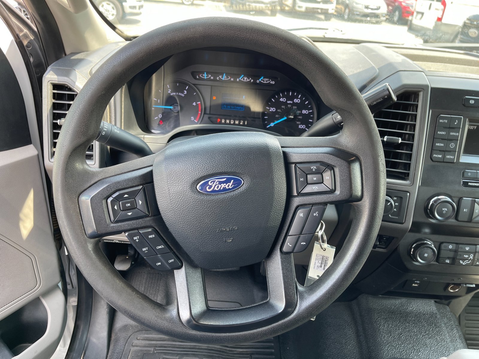 Used 2019 White Ford XL image 22