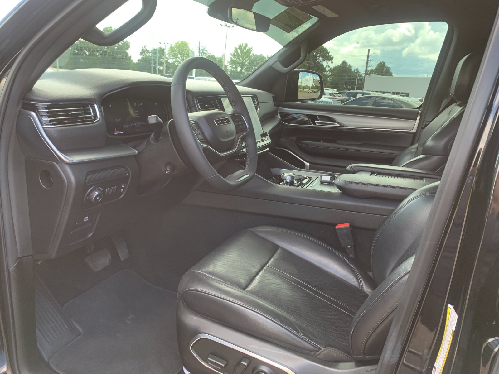 Used 2023 Black Jeep CARBIDE EDITION image 12