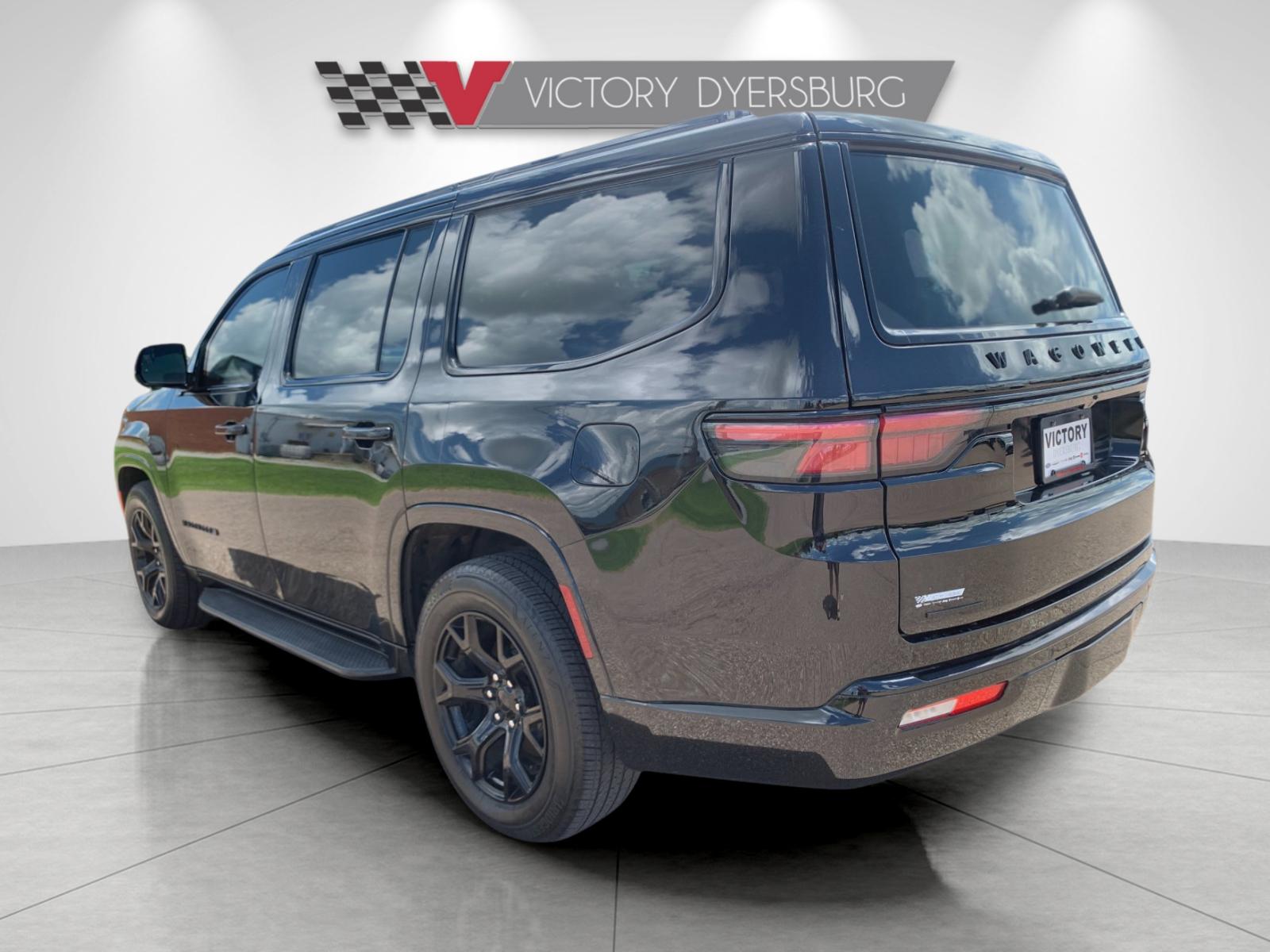 Used 2023 Black Jeep CARBIDE EDITION image 6