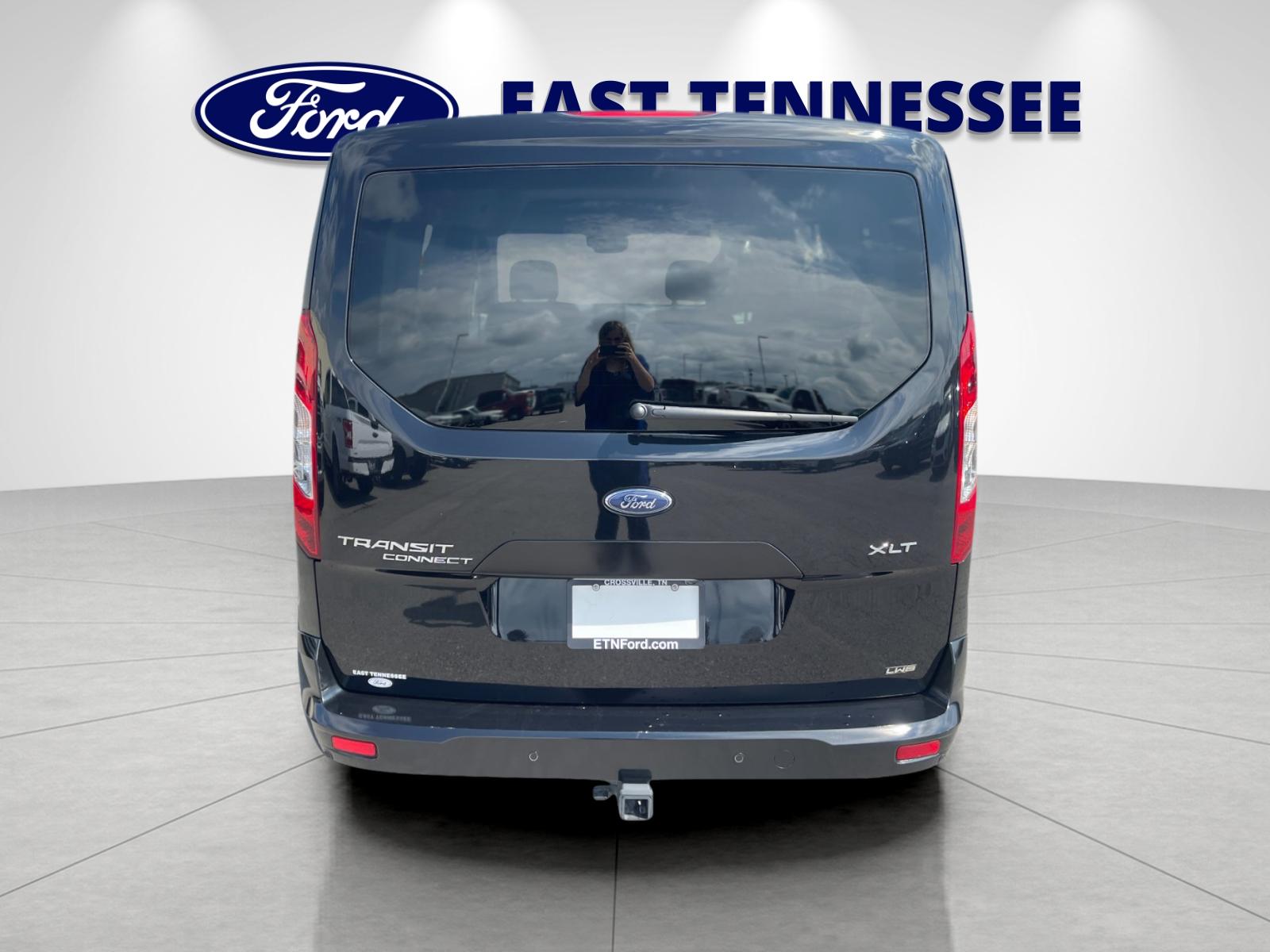 Used 2022 Black Ford XLT image 4