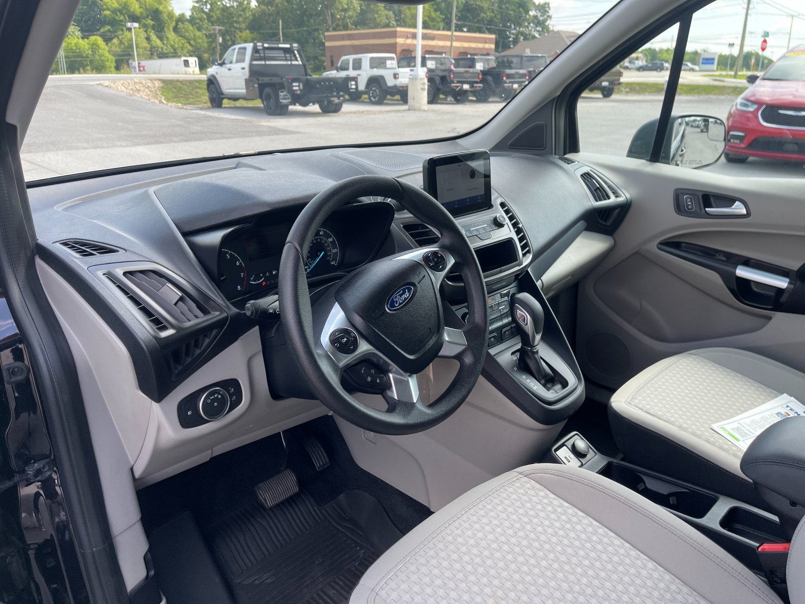 Used 2022 Black Ford XLT image 11