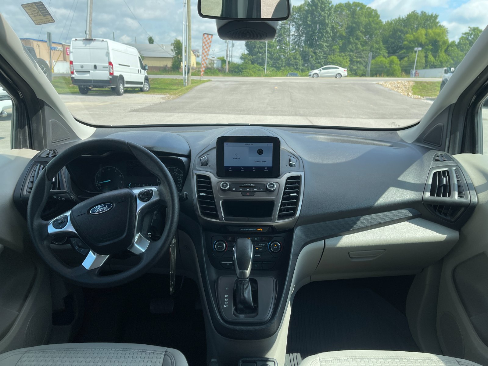 Used 2022 Black Ford XLT image 15