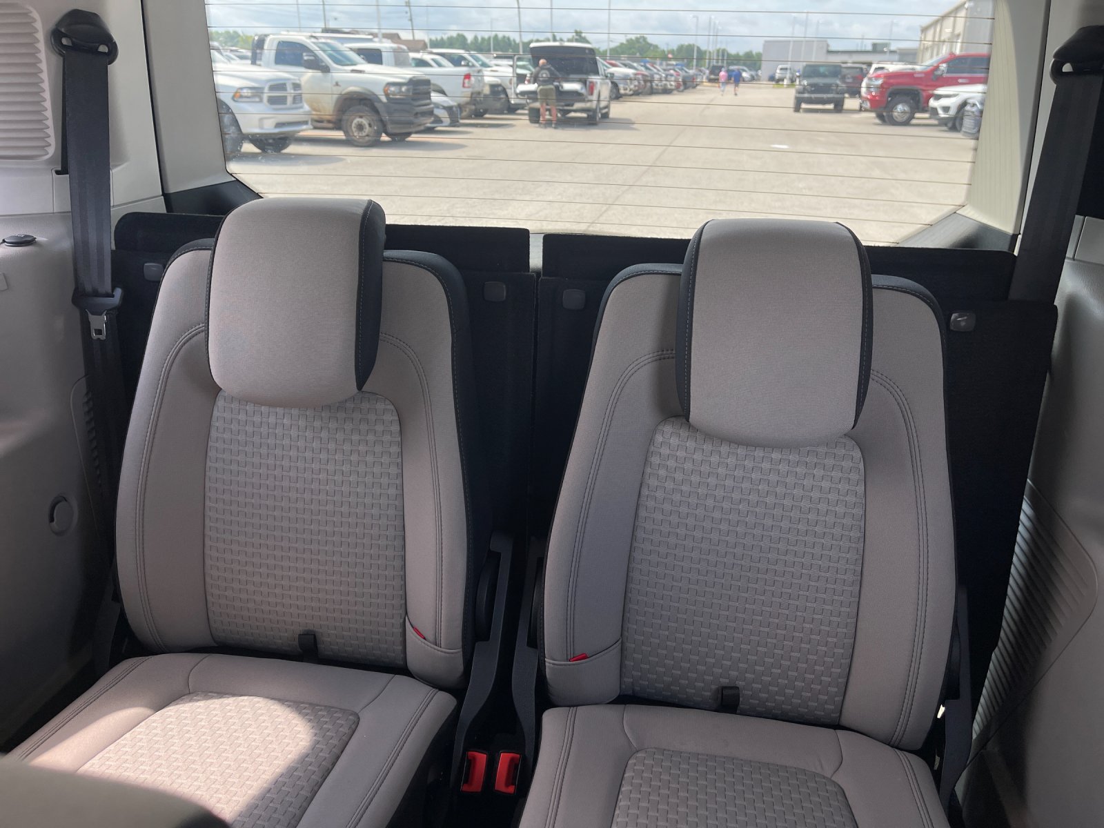 Used 2022 Black Ford XLT image 17