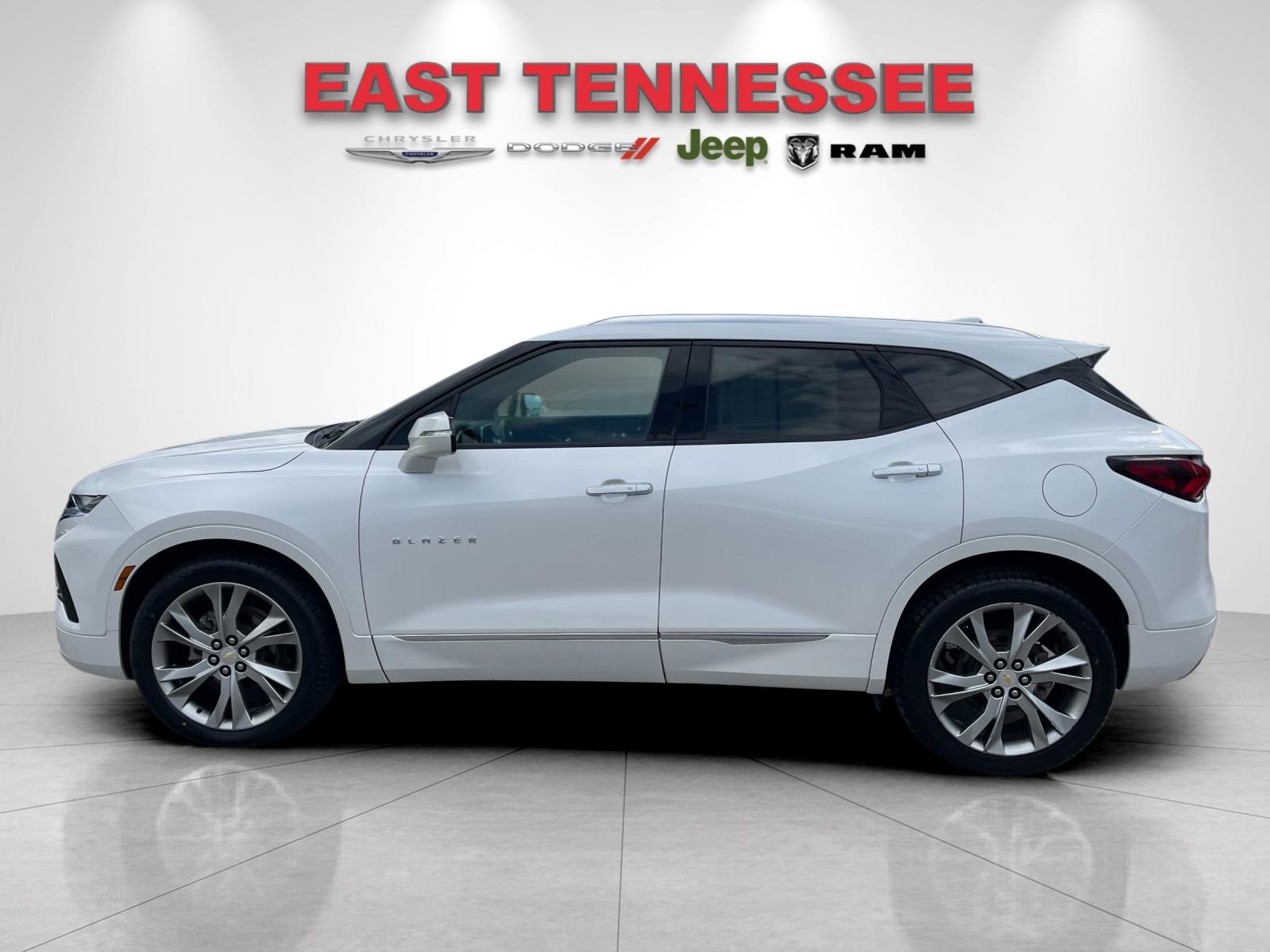 Used 2021 Beige Chevrolet Premier image 6
