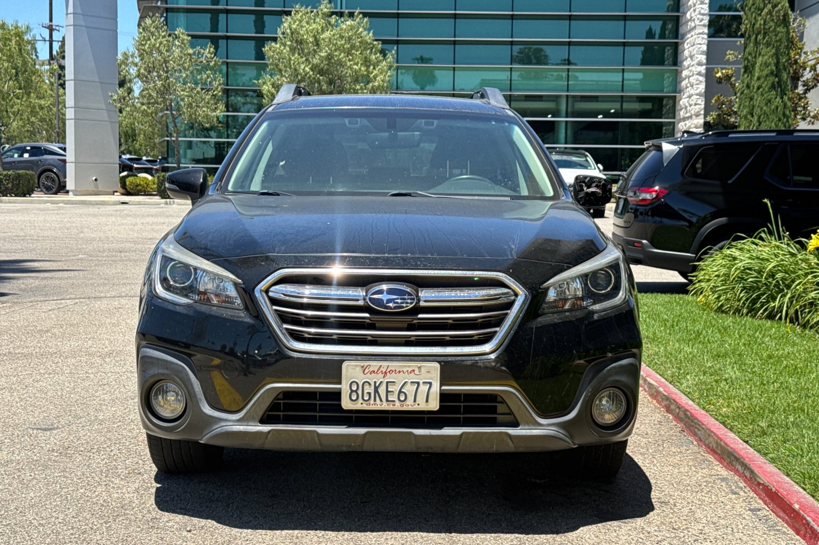 Used 2019 Crystal Black Silica Subaru 2.5i Premium image 3