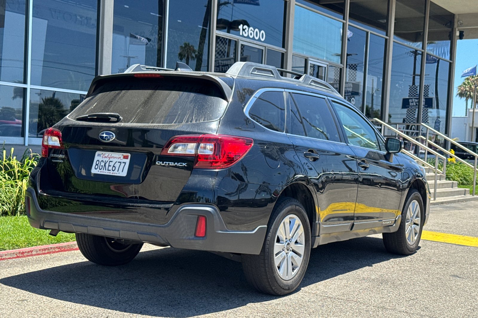 Used 2019 Crystal Black Silica Subaru 2.5i Premium image 5