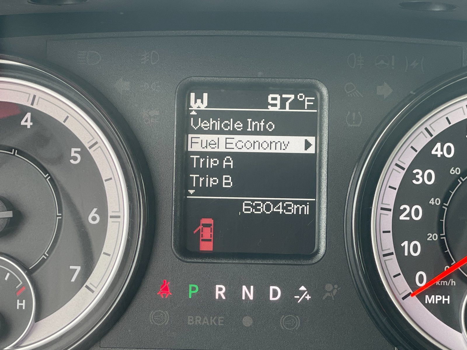 Used 2024 Silver Ram SLT image 27