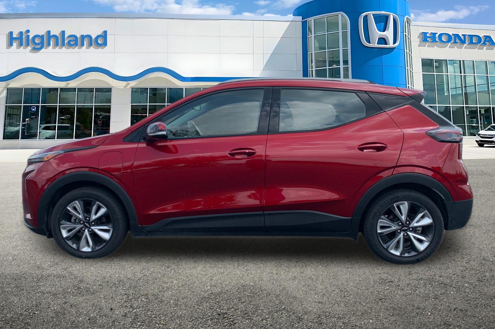 Used 2023 Chevrolet Bolt EUV LT with VIN 1G1FY6S00P4193457 for sale in Highland, IN