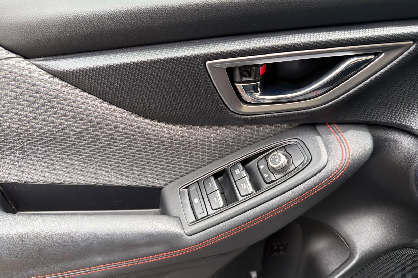 Used 2020 Ice Silver Metallic Subaru Sport image 11