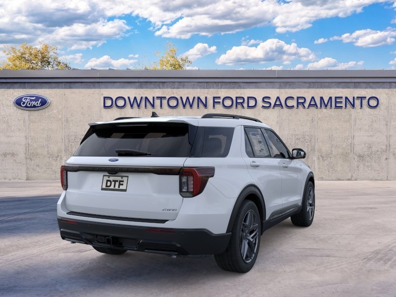 2026 Ford Explorer ST-Line - Photo 9