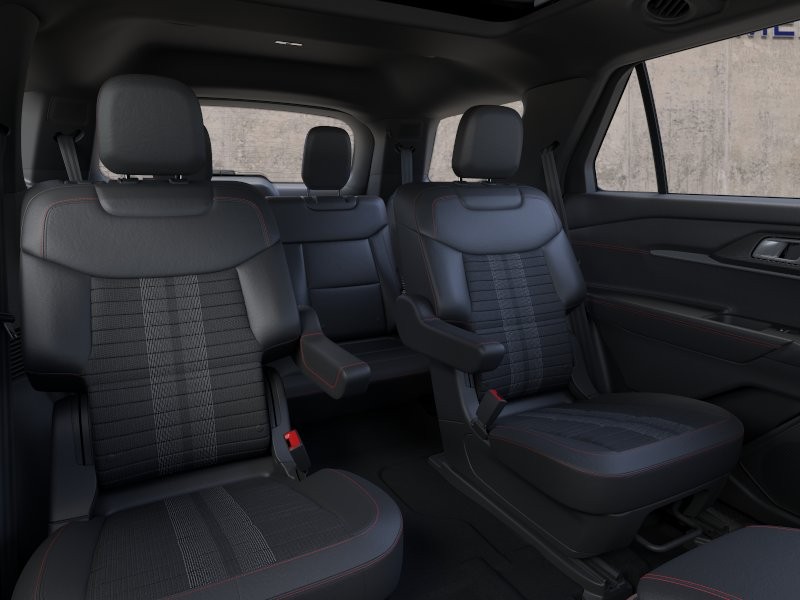 2026 Ford Explorer ST-Line - Photo 12