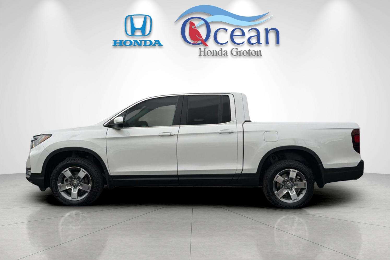 New 2026 Platinum White Pearl Honda RTL image 2
