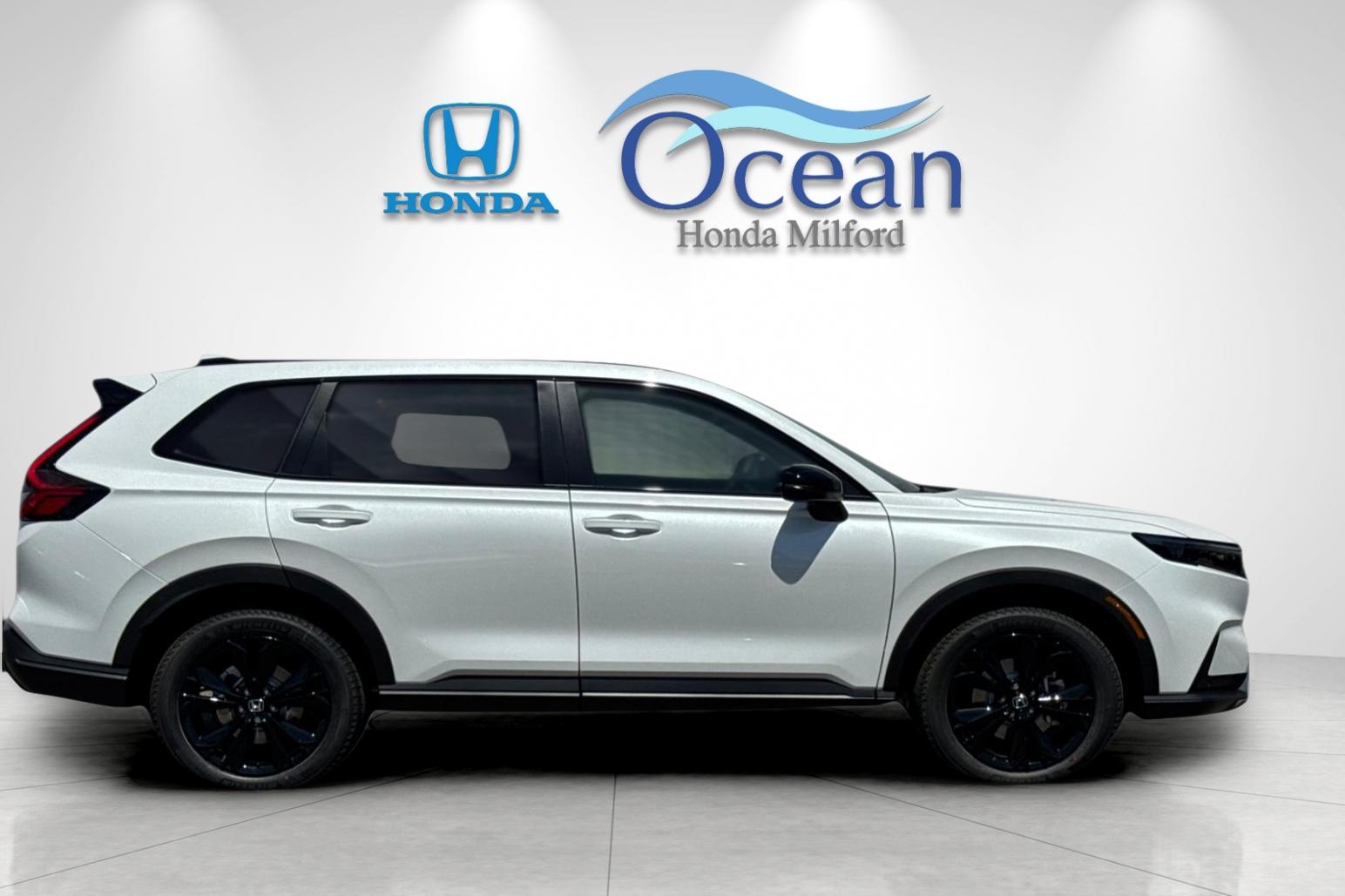 New 2026 Solar Silver Metallic Honda Sport Touring image 6