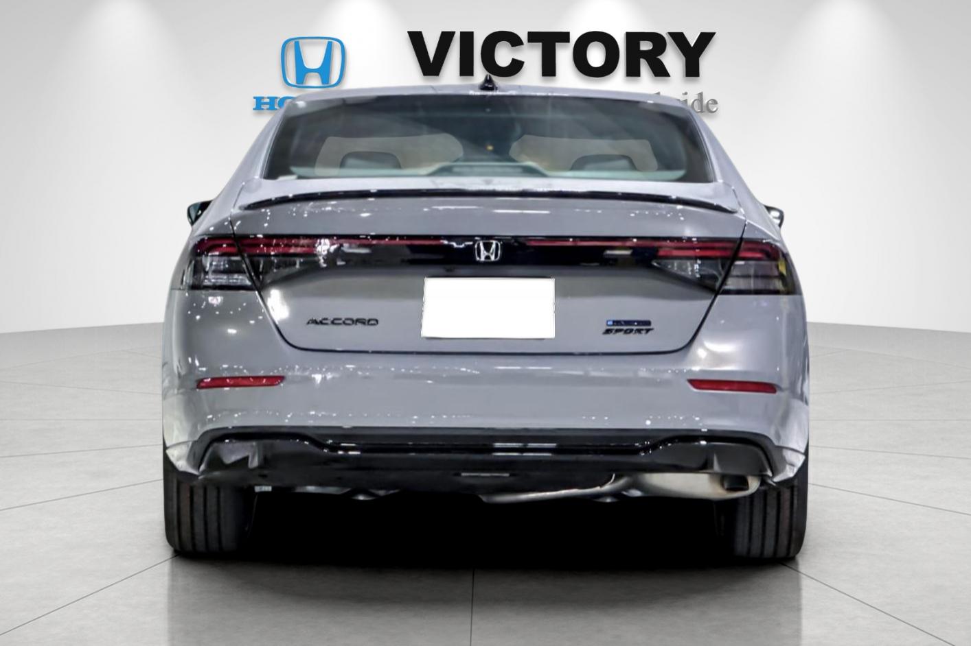 New 2026 Urban Gray Pearl Honda Sport-L image 4