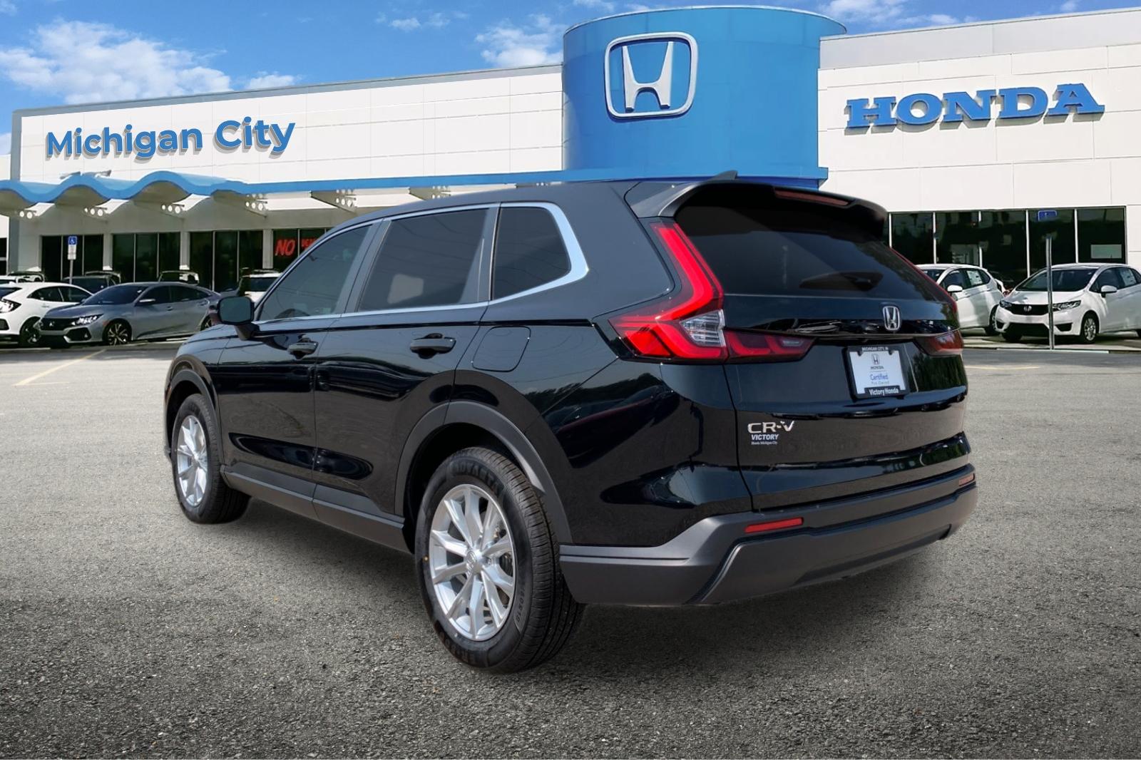 Certified Used 2024 Crystal Black Pearl Honda EX image 3