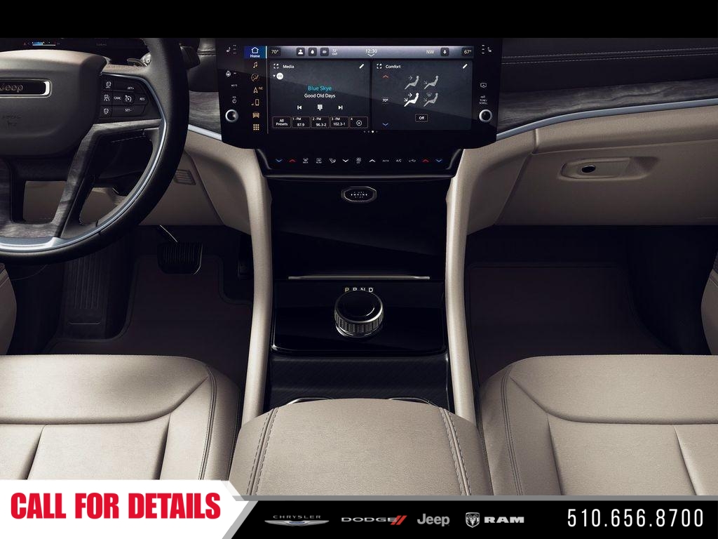 New 2026 Fathom Blue Pearl-Coat Exterior Paint Jeep Limited image 23