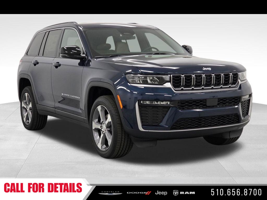 New 2026 Fathom Blue Pearl-Coat Exterior Paint Jeep Limited image 3
