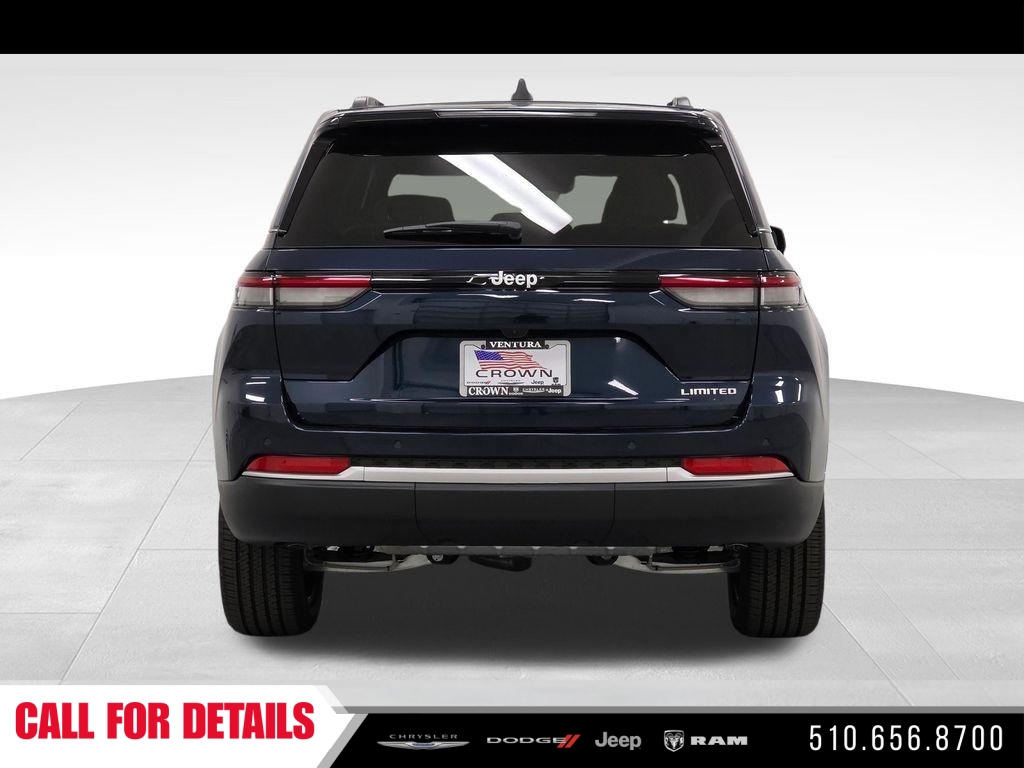 New 2026 Fathom Blue Pearl-Coat Exterior Paint Jeep Limited image 6
