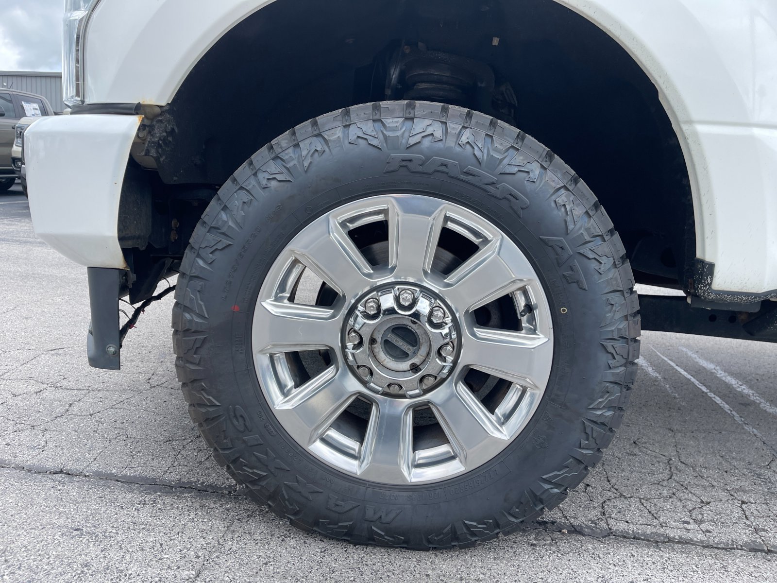 Used 2020 White Ford Platinum image 32