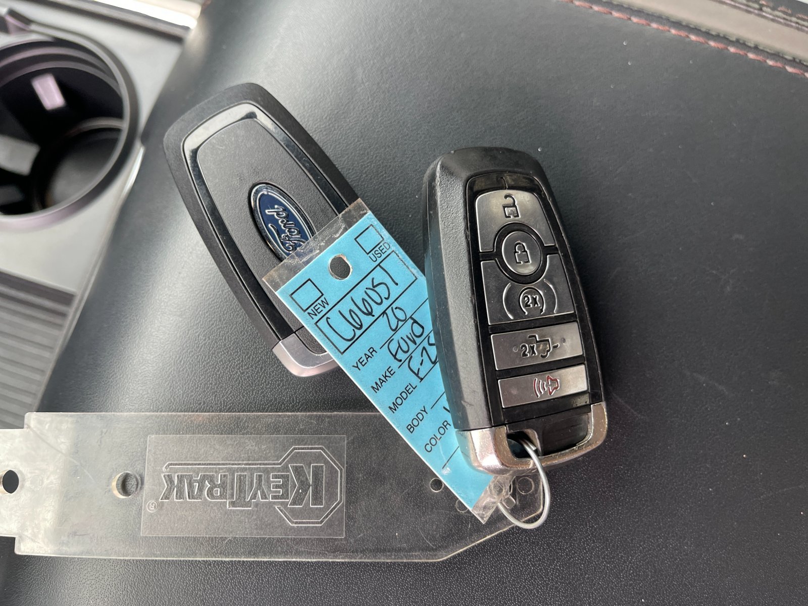 Used 2020 White Ford Platinum image 10