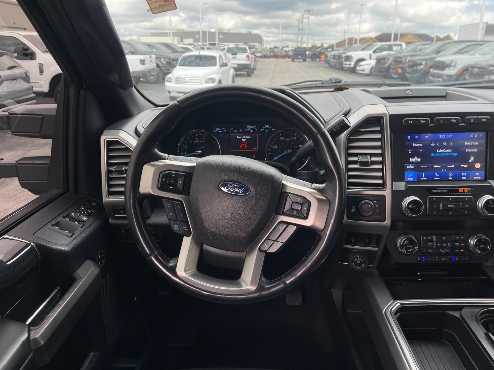 Used 2020 White Ford Platinum image 16