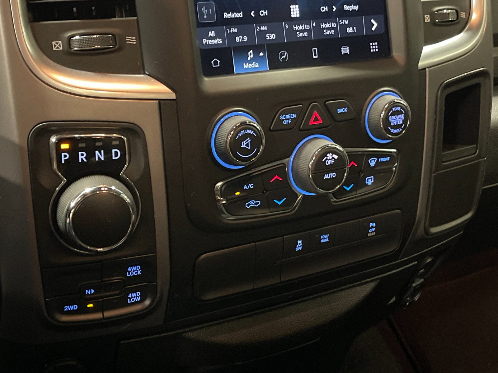 Used 2022 White Ram Warlock image 21
