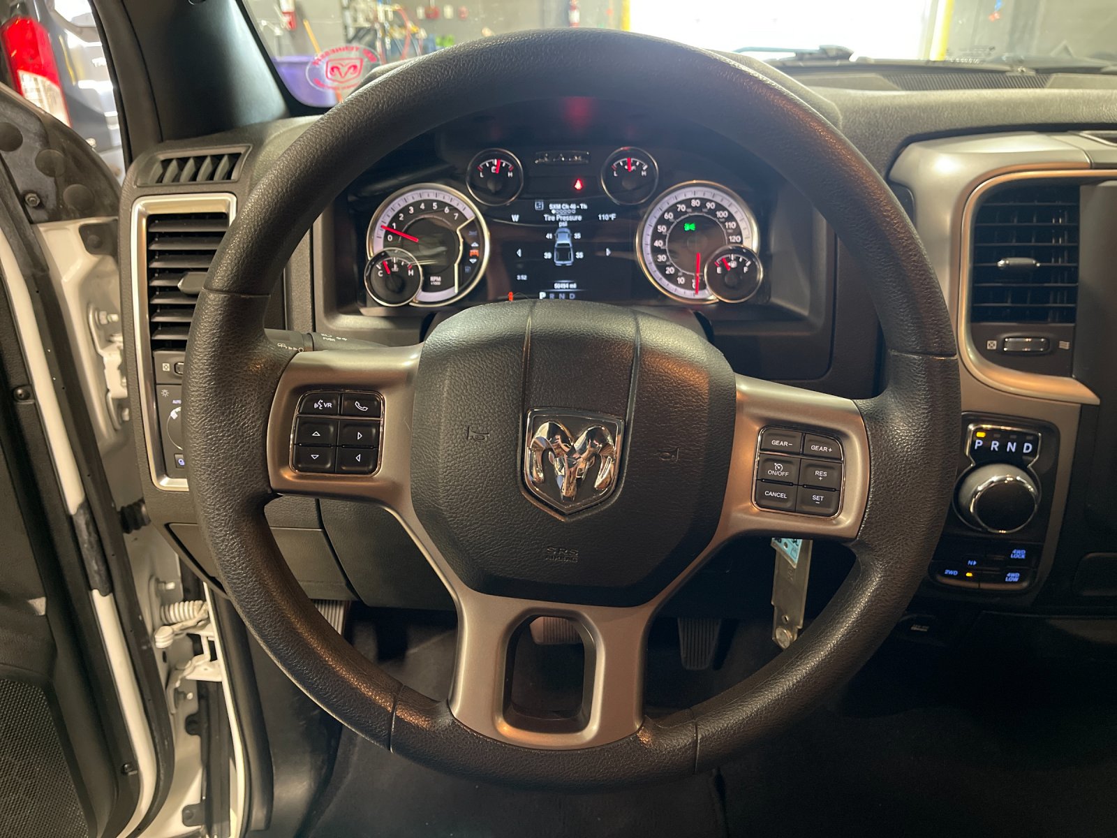 Used 2022 White Ram Warlock image 23