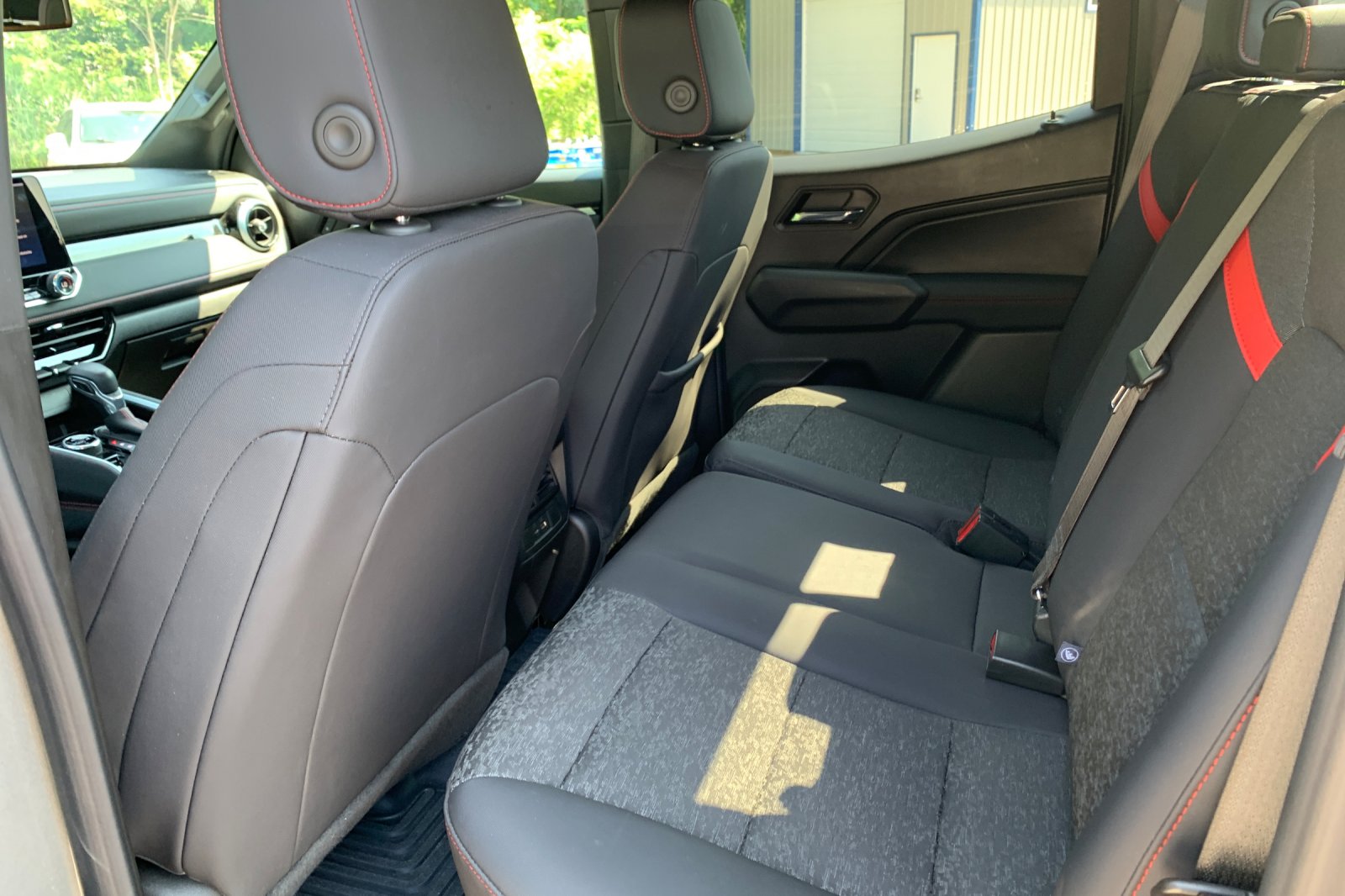 Used 2023 Gray Chevrolet Z71 image 14