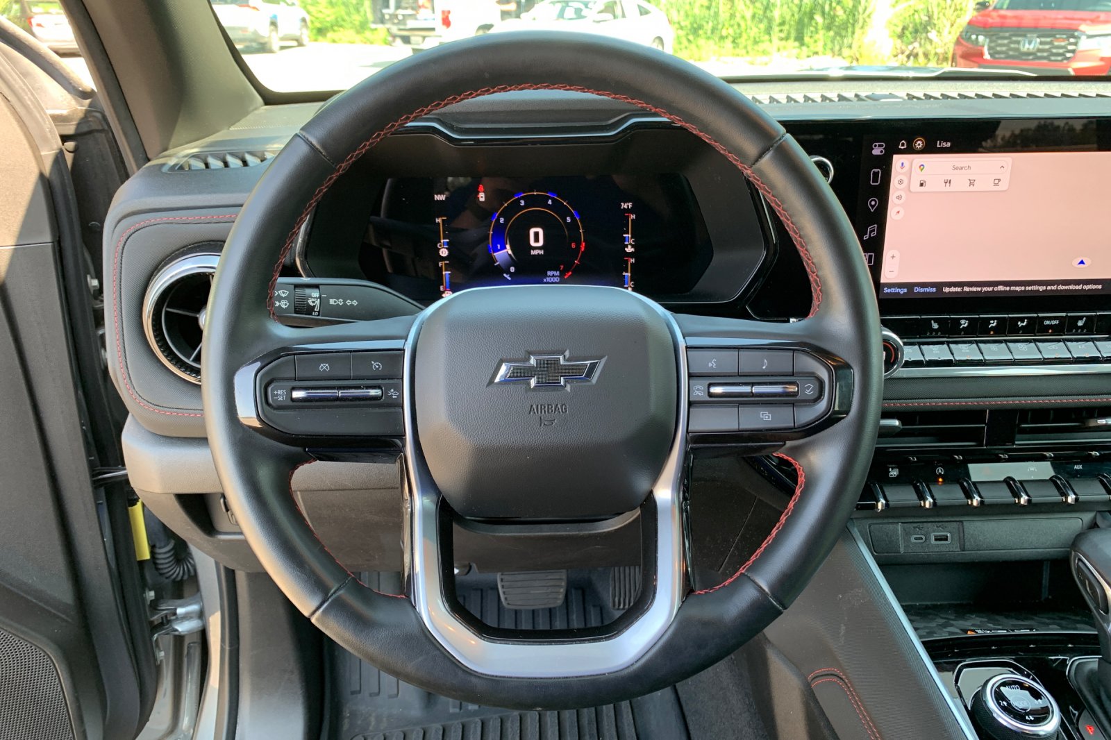 Used 2023 Gray Chevrolet Z71 image 27