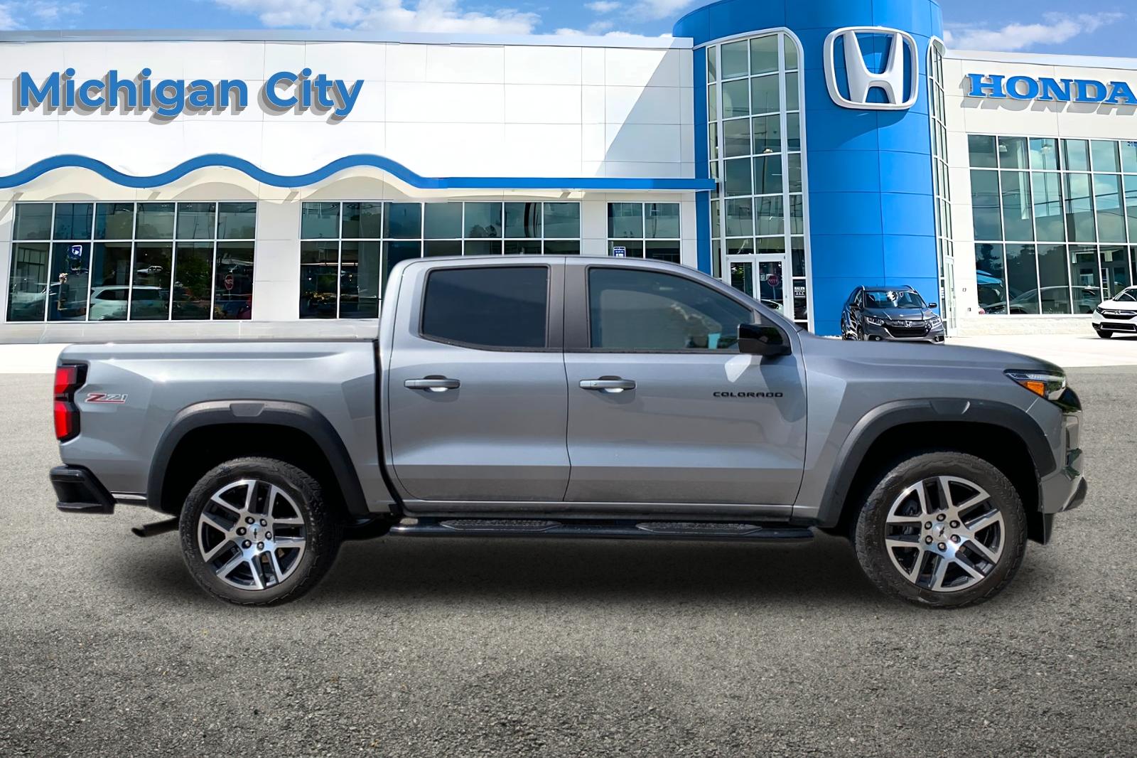 Used 2023 Gray Chevrolet Z71 image 6