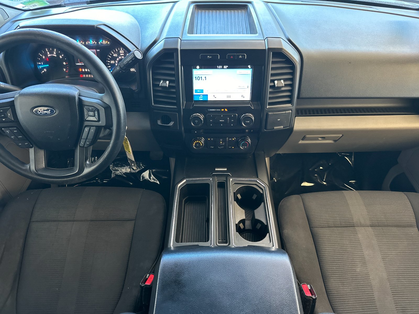 Used 2017 White Ford XL image 12