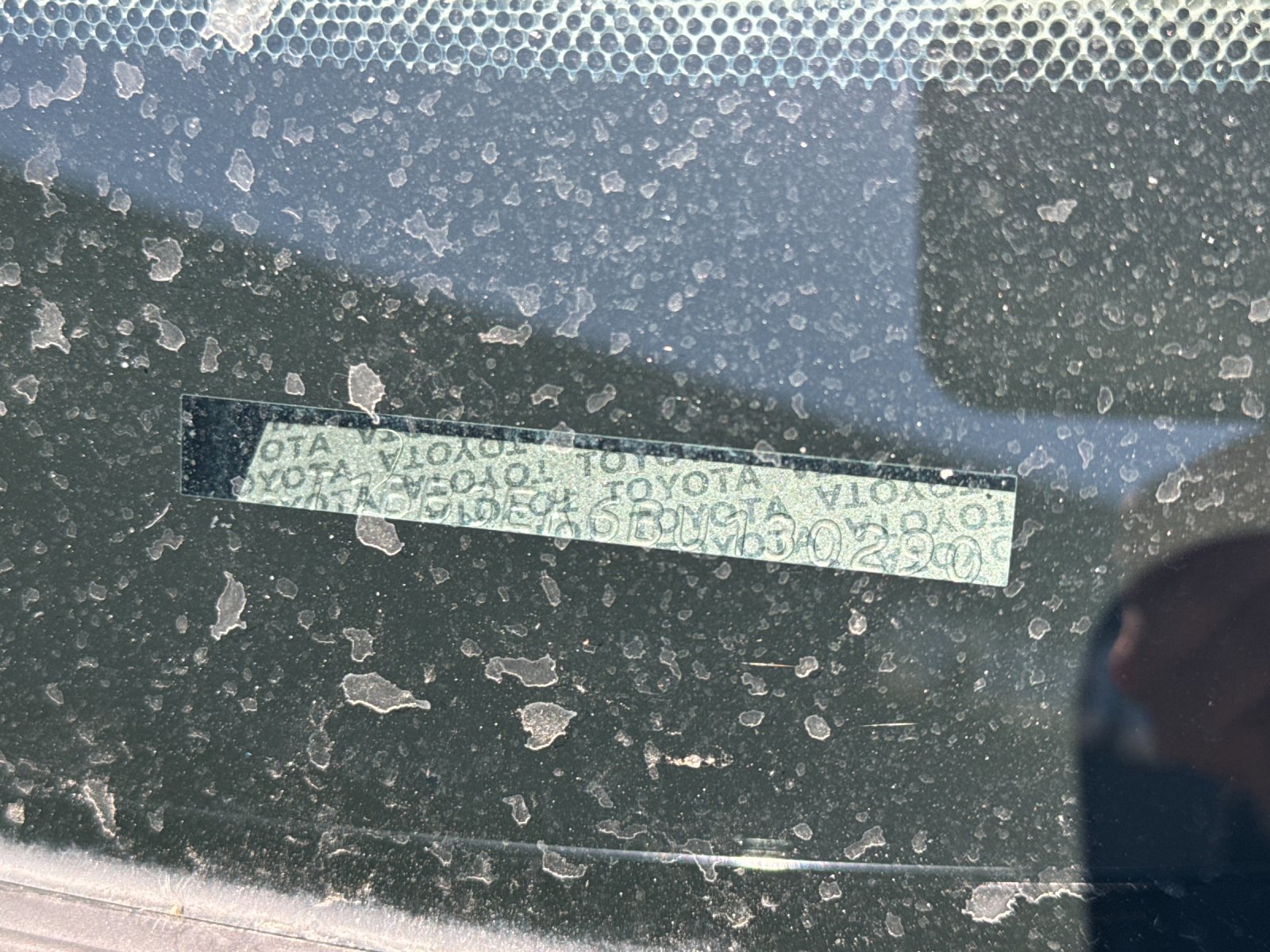 Used 2011 Green Toyota Base image 2