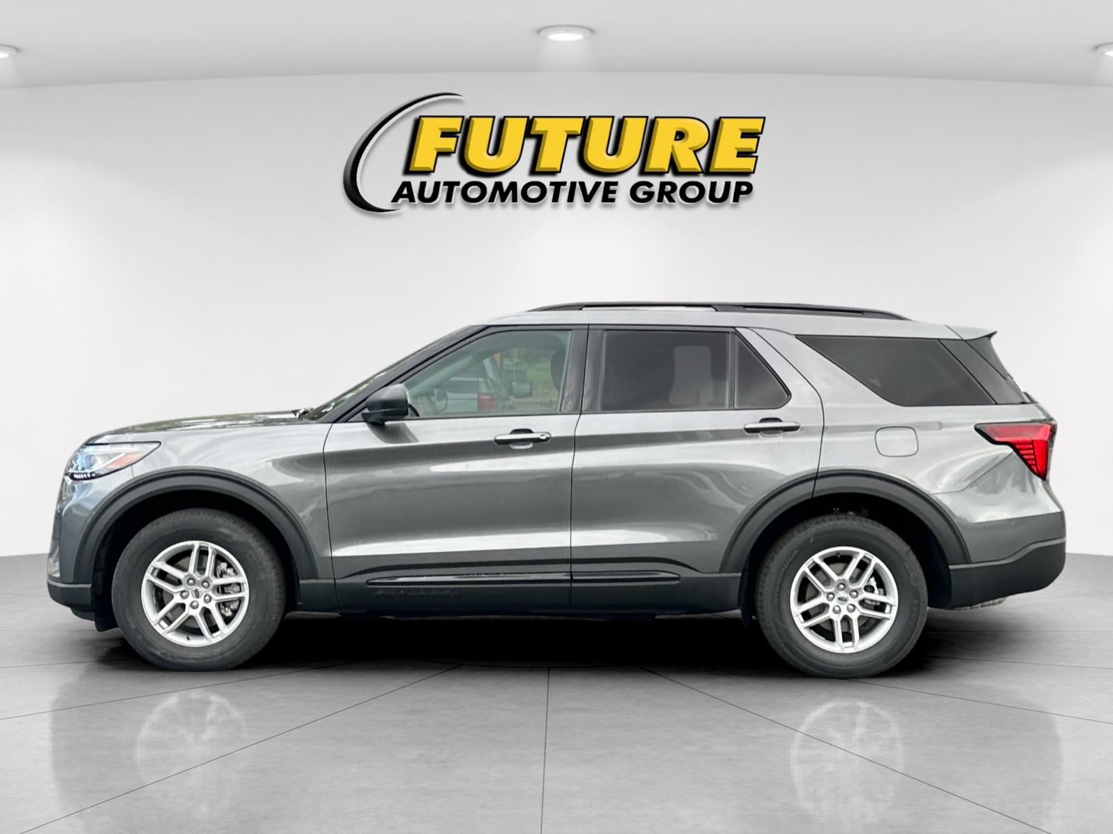 New 2026 Carbonized Gray Metallic Ford Active image 6