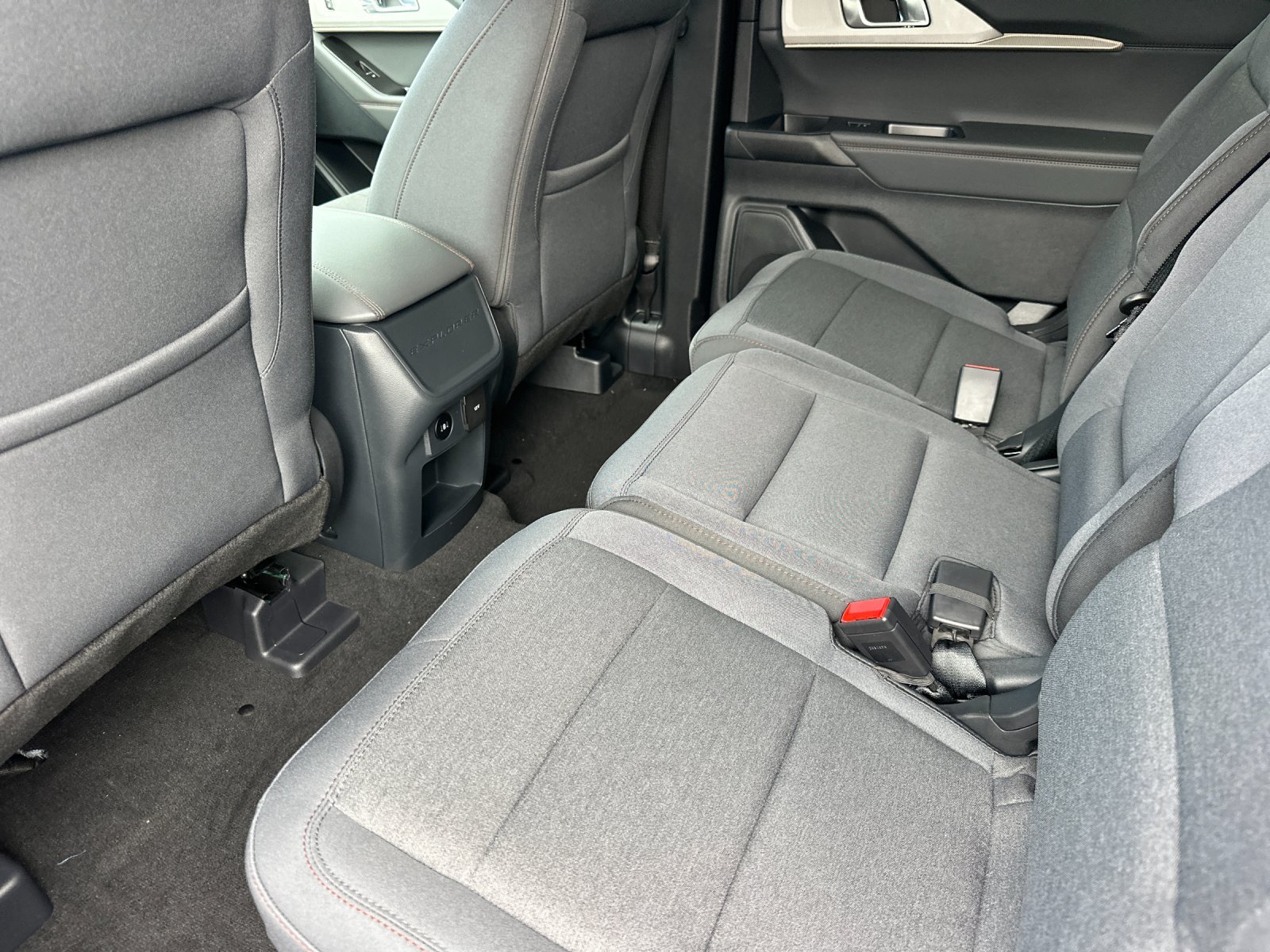 New 2026 Carbonized Gray Metallic Ford Active image 11