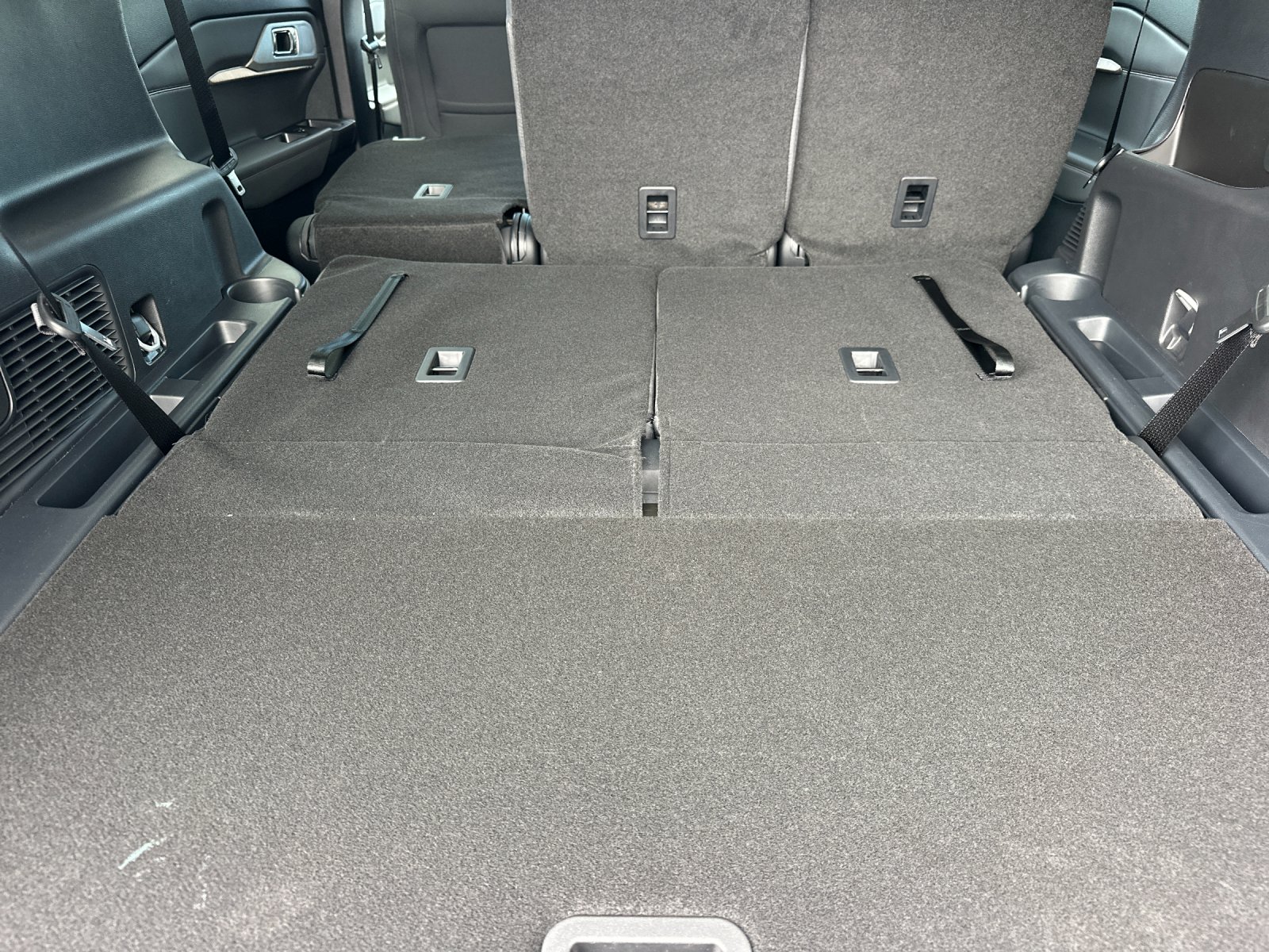 New 2026 Carbonized Gray Metallic Ford Active image 15