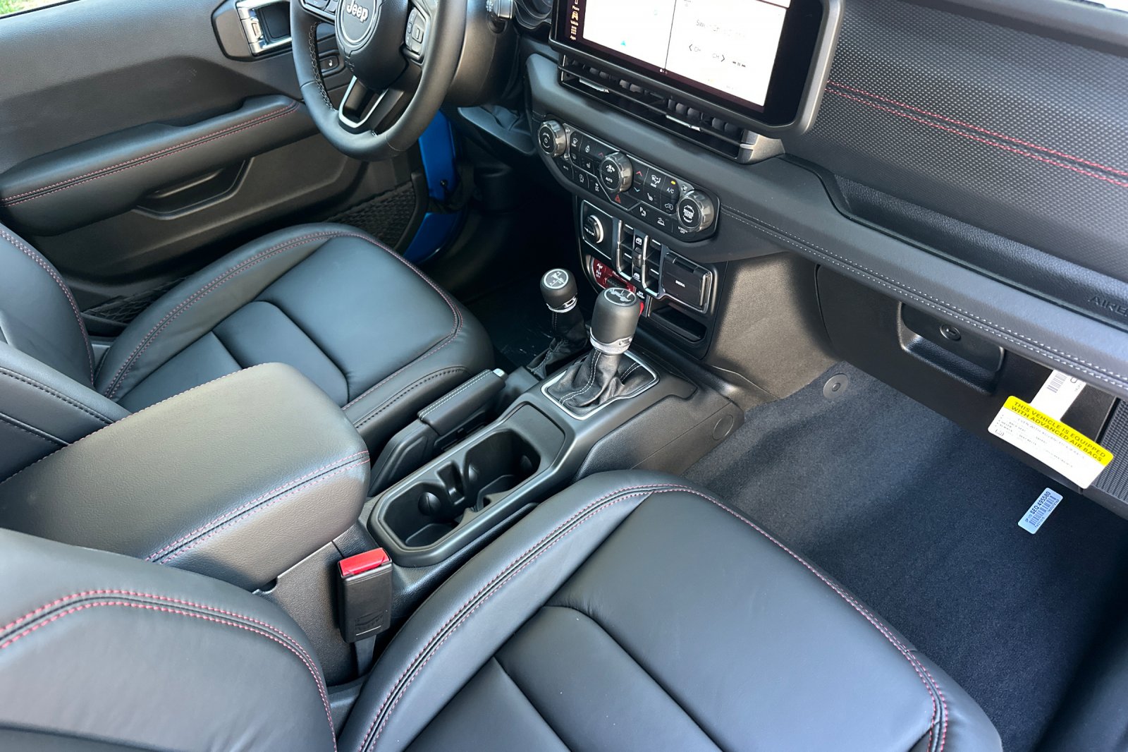 New 2026 Hydro Blue Pearlcoat Jeep Rubicon X image 15