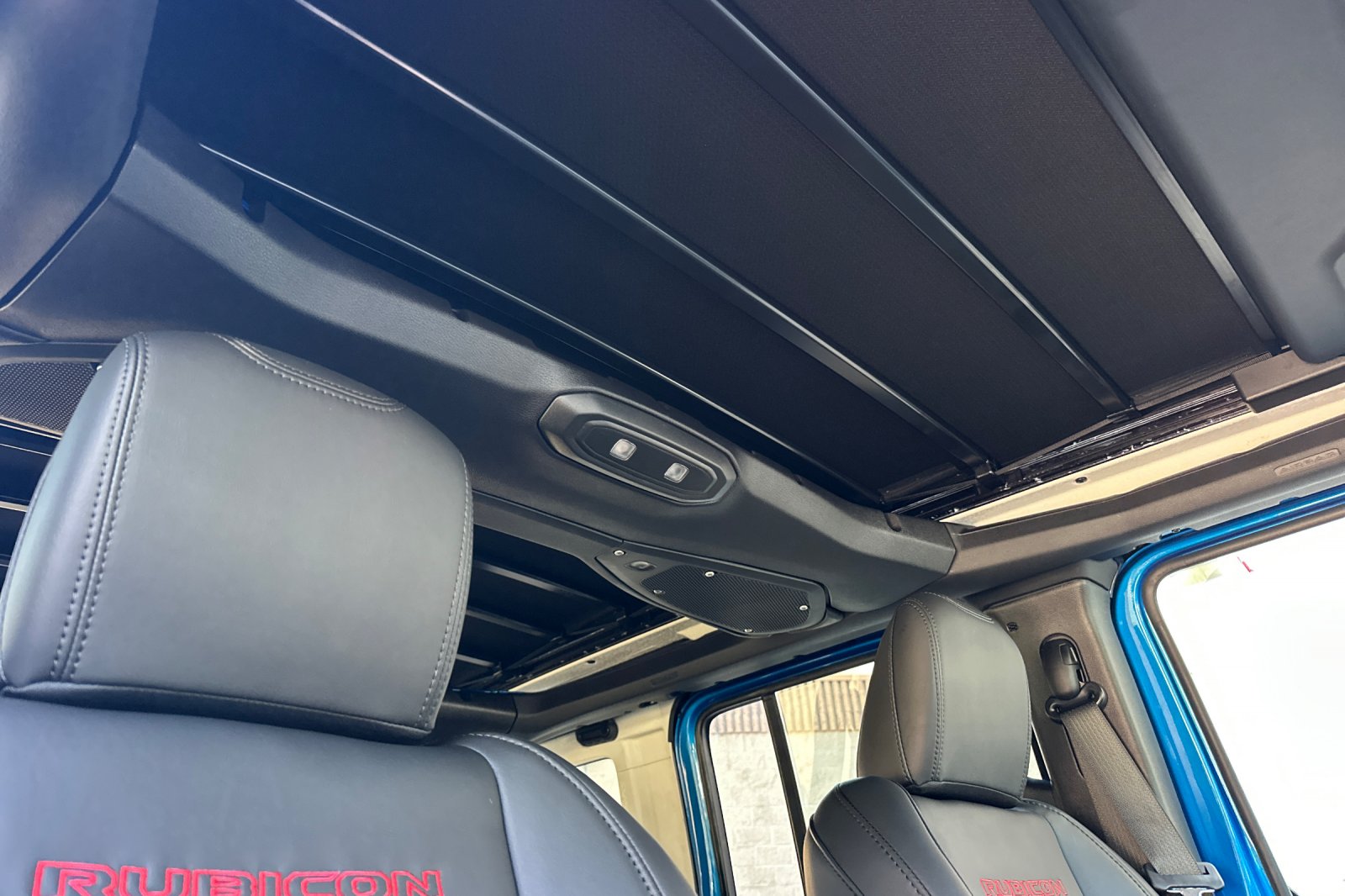 New 2026 Hydro Blue Pearlcoat Jeep Rubicon X image 16