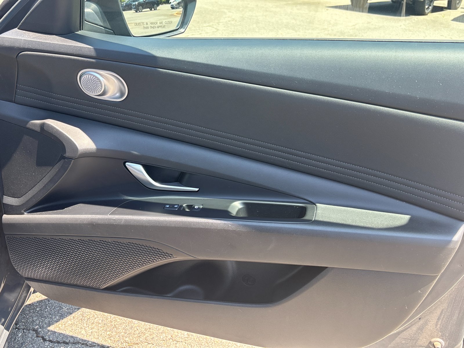 Used 2025 Ecotronic Gray Hyundai SEL Convenience image 39