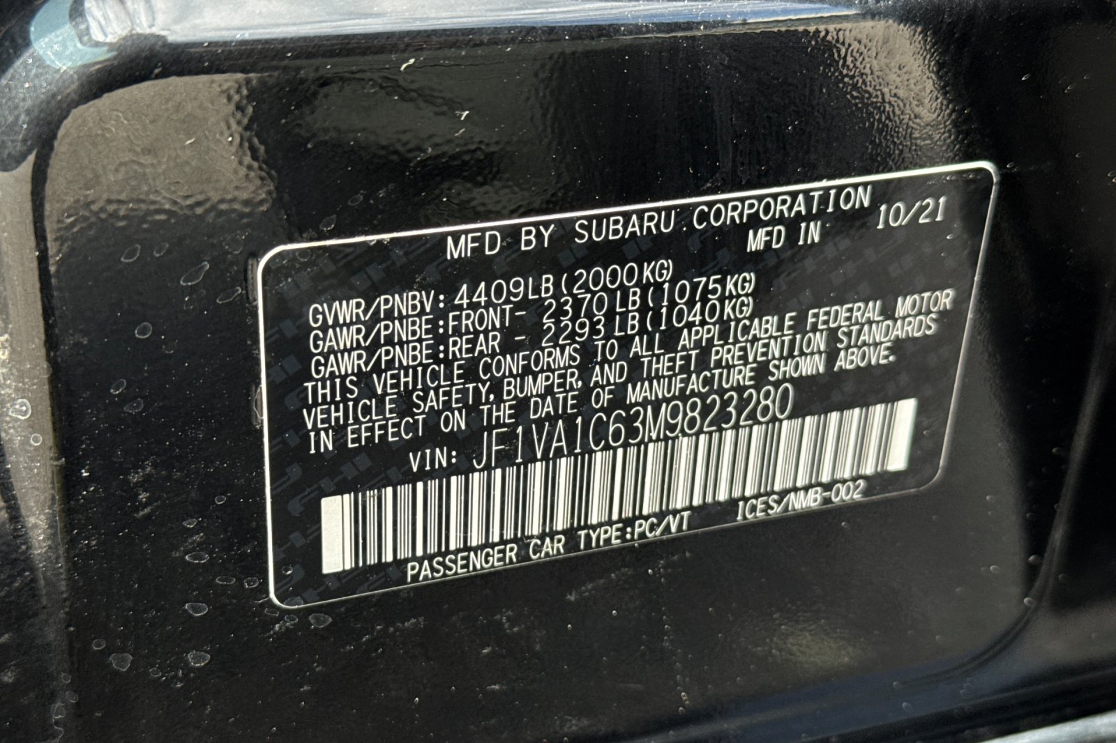 Used 2021 Crystal Black Silica Subaru Premium image 26