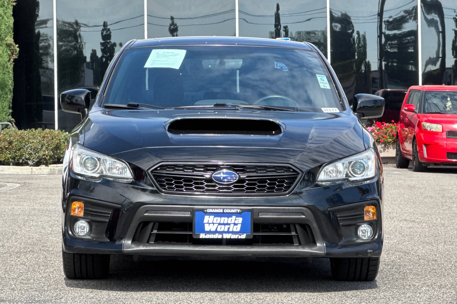 Used 2021 Crystal Black Silica Subaru Premium image 9