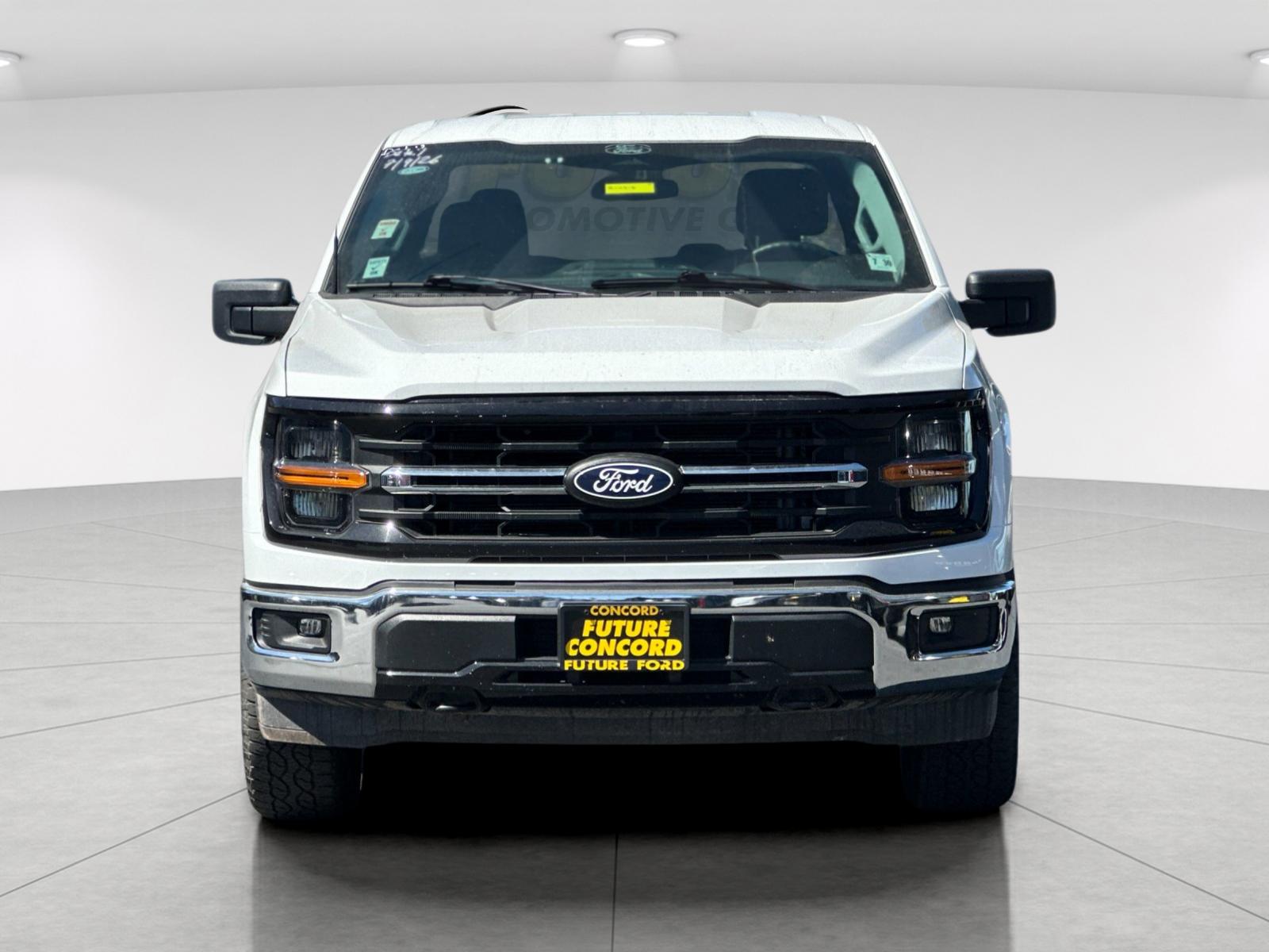 Used 2025 White Ford XLT image 8