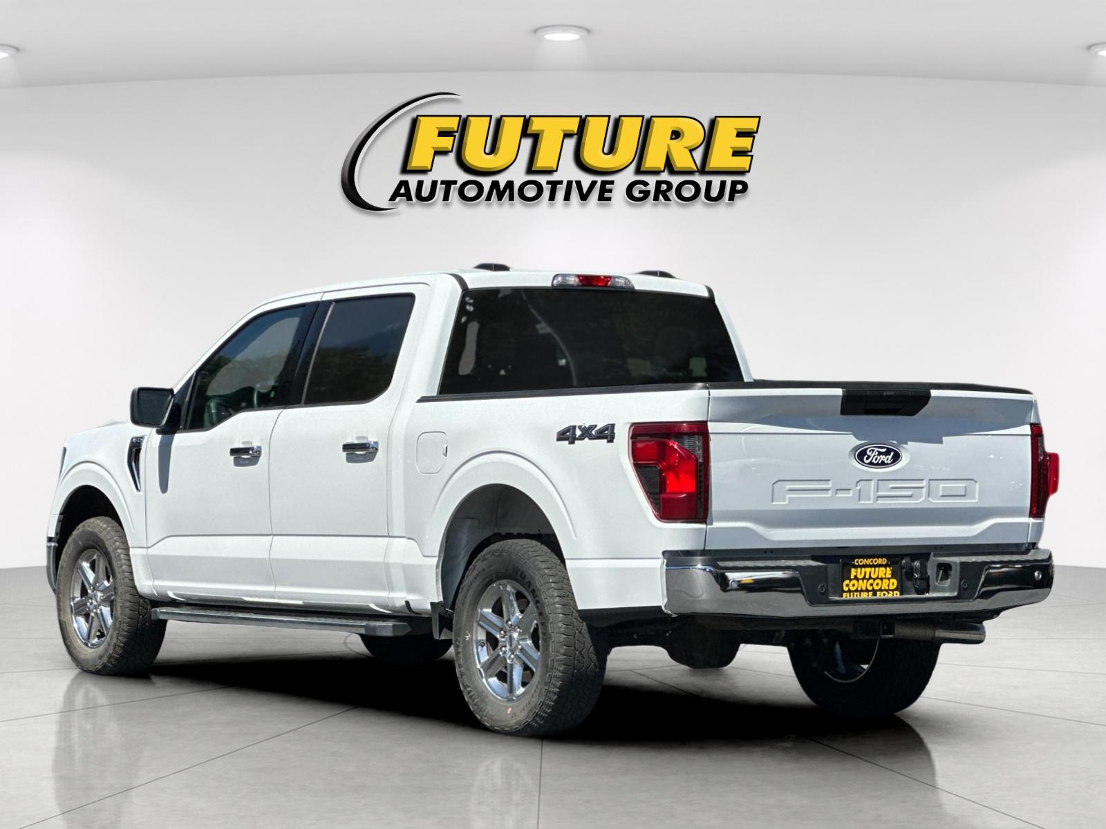 Used 2025 White Ford XLT image 5