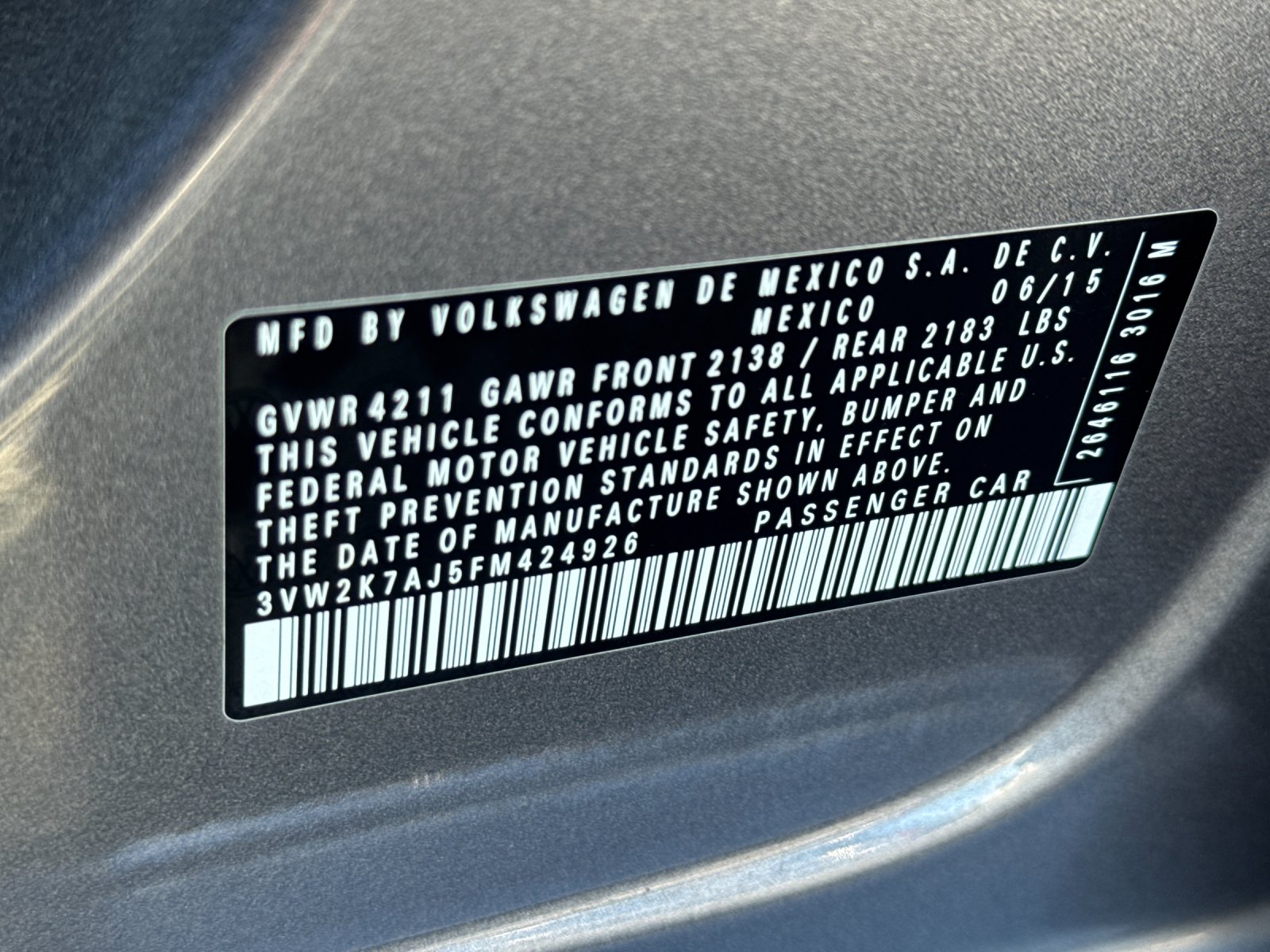 Used 2015 Gray Volkswagen 2.0L S image 27