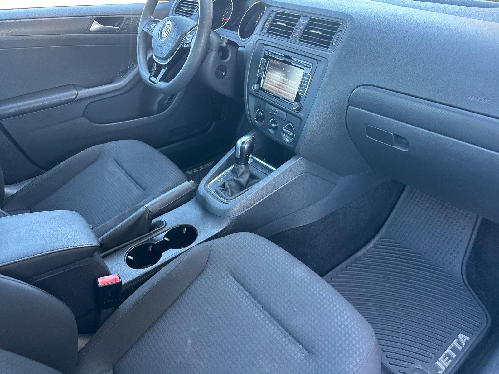 Used 2015 Gray Volkswagen 2.0L S image 14