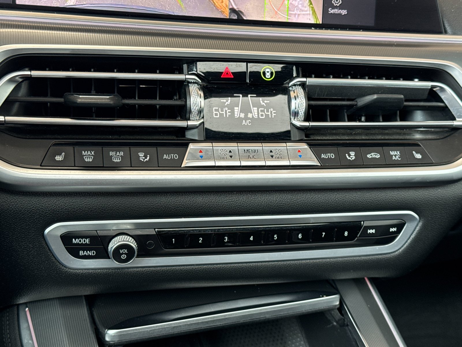 Used 2022 Gray BMW xDrive40i image 20