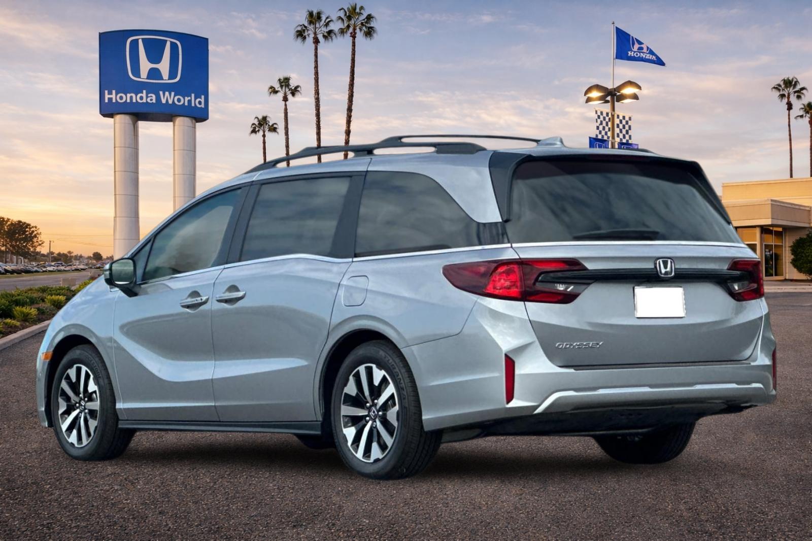 New 2026 Solar Silver Metallic Honda EX-L image 6